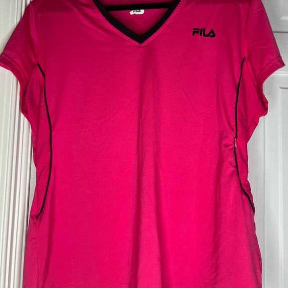 Fila Tops - Fila Women's Hot Pink V-Neck Top, XL